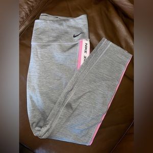 Nike leggings